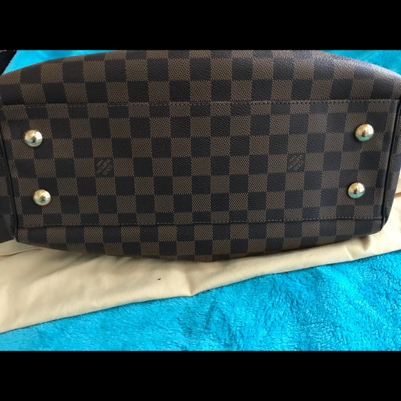 Authentic Louis Vuitton Trevi PM Damier - Picture 7 of 8